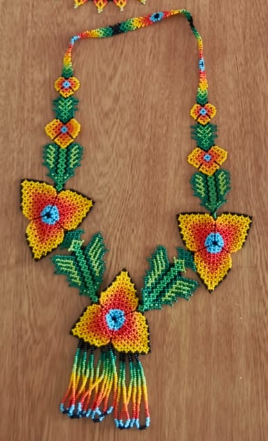 COLLAR - FLOR DEL ALBA