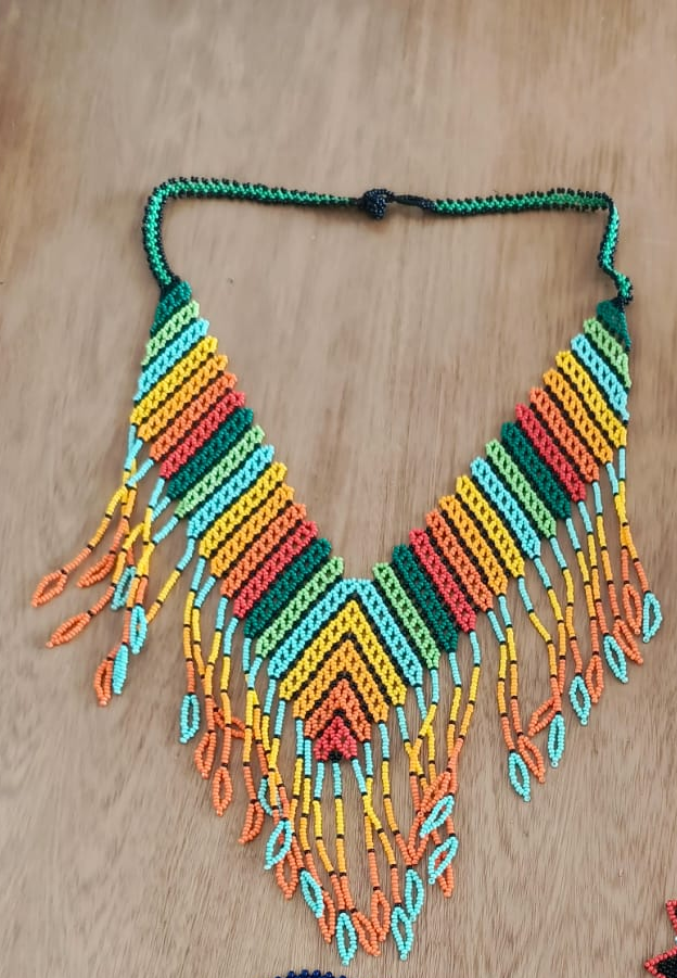 COLLAR CANTO DE LA MONTAÑA