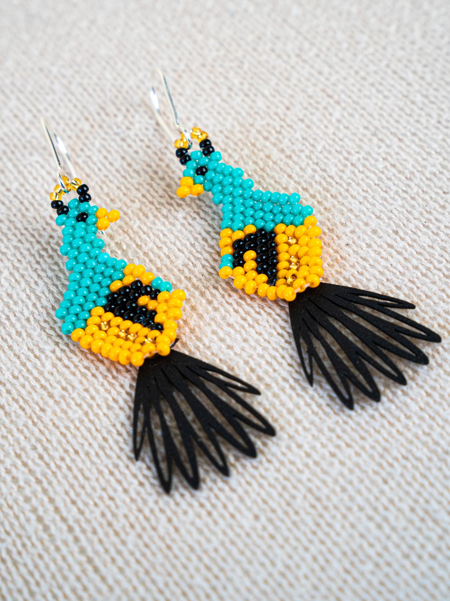 ARETES CANTO DEL AMANECER