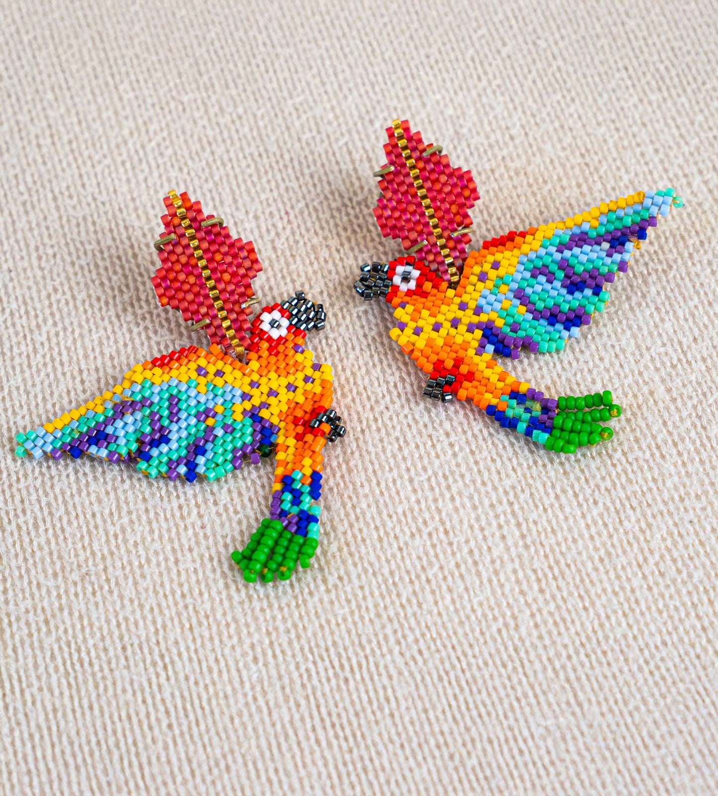 ARETES MENSAJERAS DEL SOL