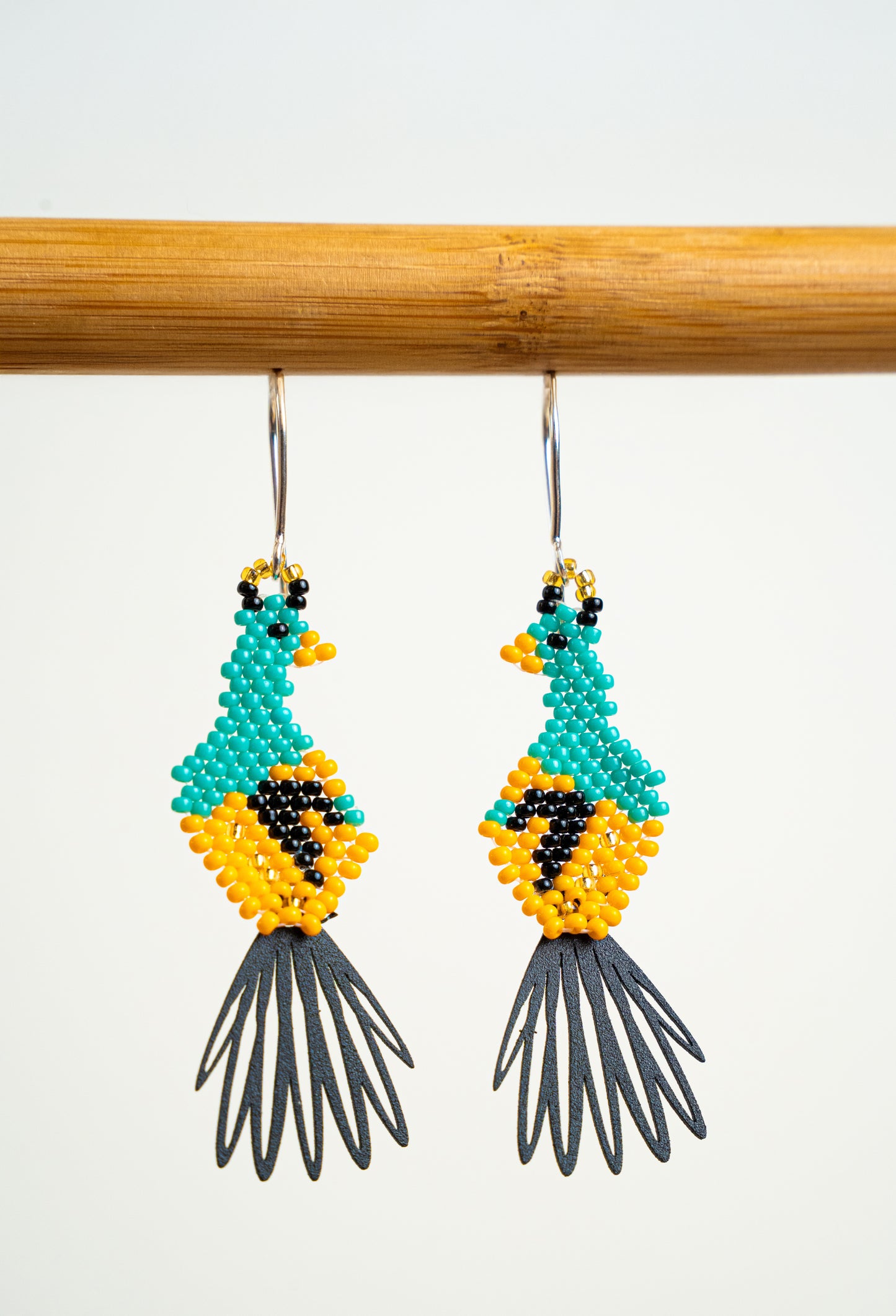 ARETES CANTO DEL AMANECER