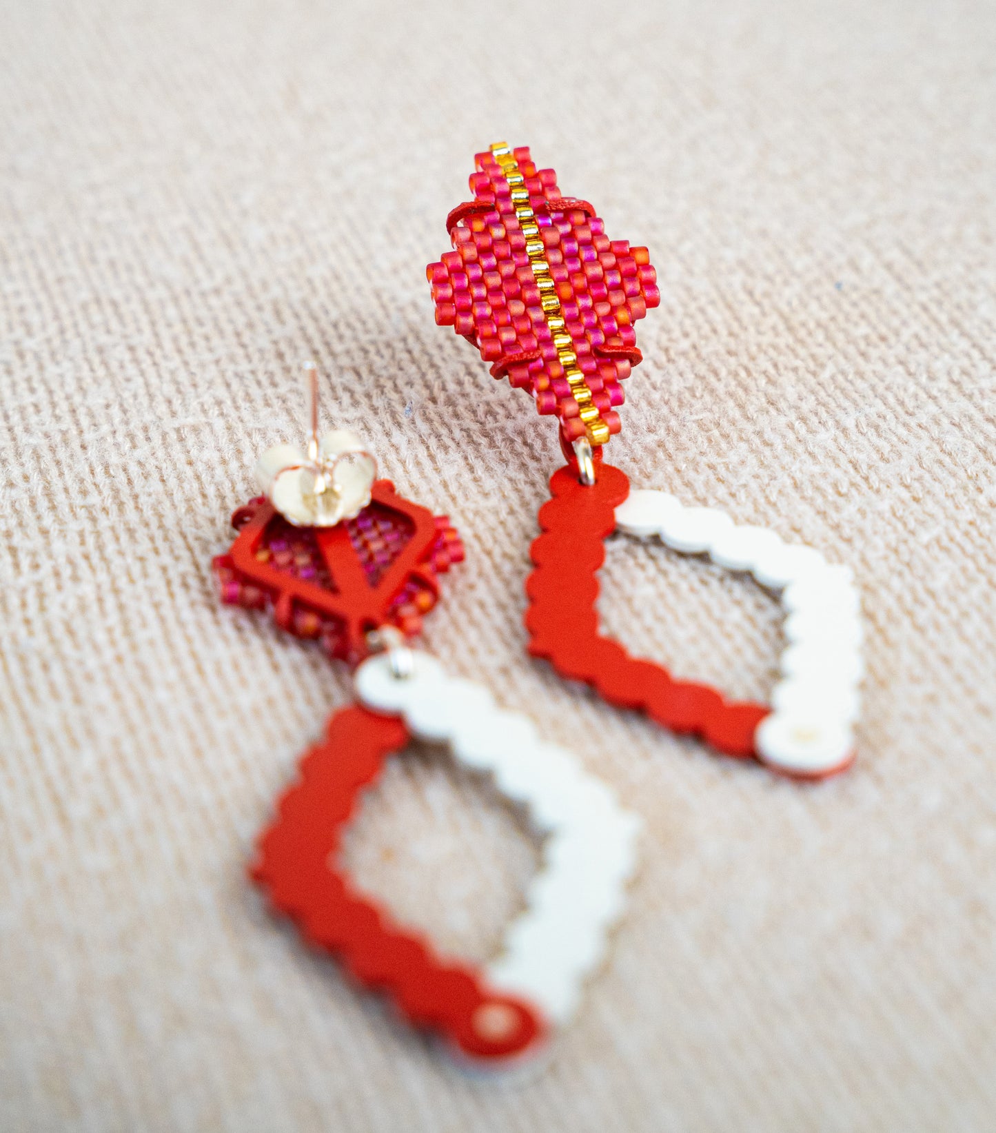 ARETES LLAMA DEL ORIGEN