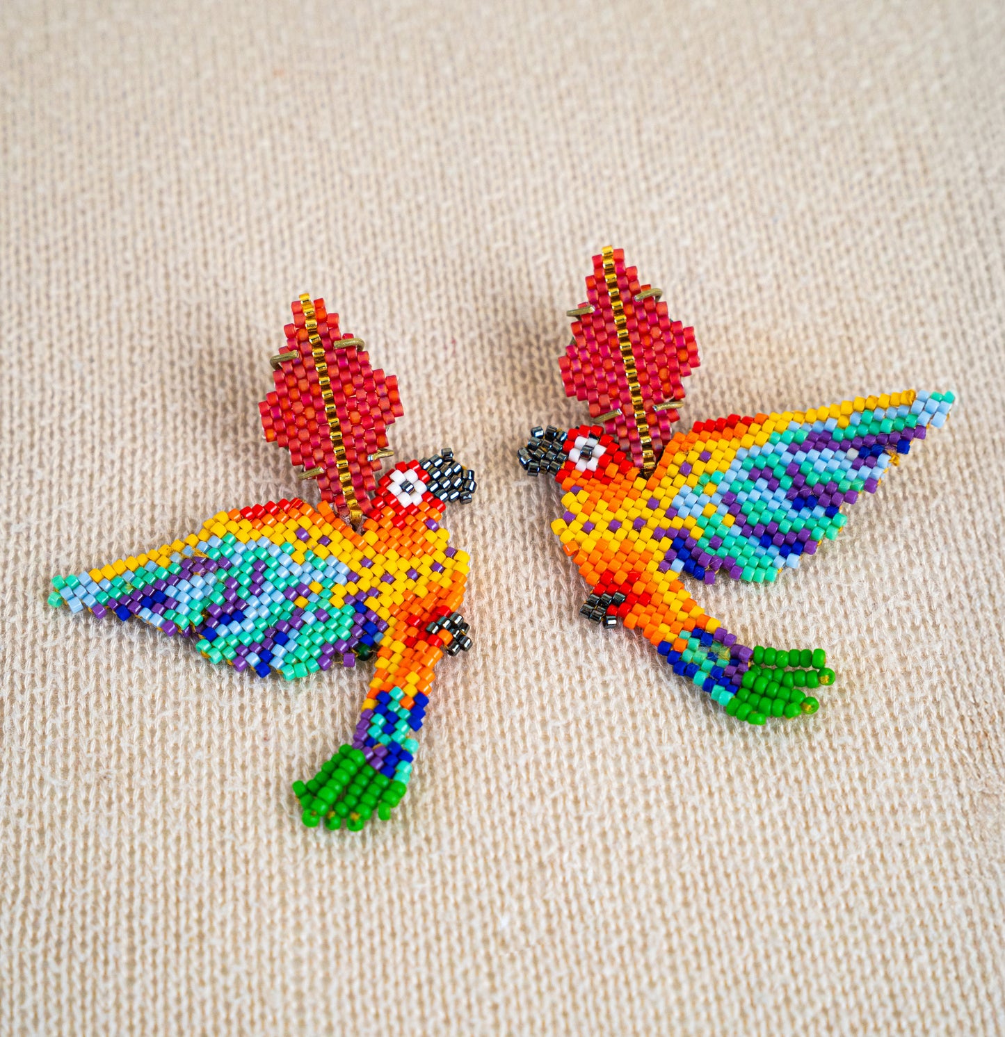 ARETES MENSAJERAS DEL SOL